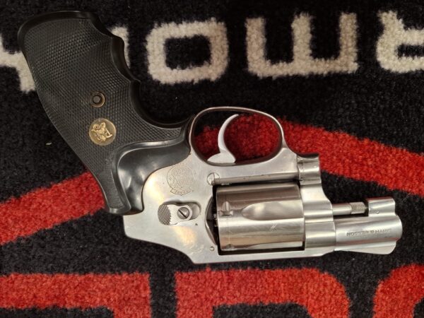 ⁦אקדח smith & Wesson⁩ – תמונה ⁦5⁩