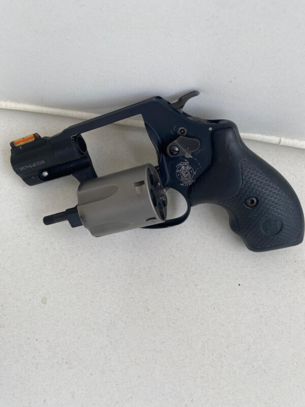 ⁦smith & Wesson⁩ – תמונה ⁦2⁩