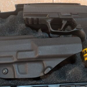 Sig Sauer P365X MACRO COMP