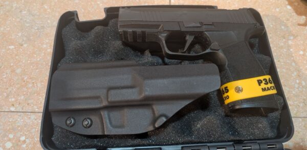 Sig Sauer P365X MACRO COMP
