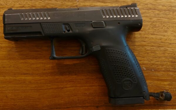 CZ P10C