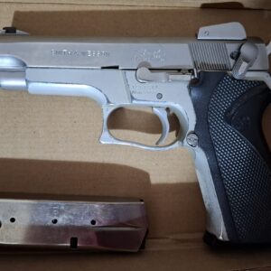 אקדח סמית אנד ווסון ניקל ,