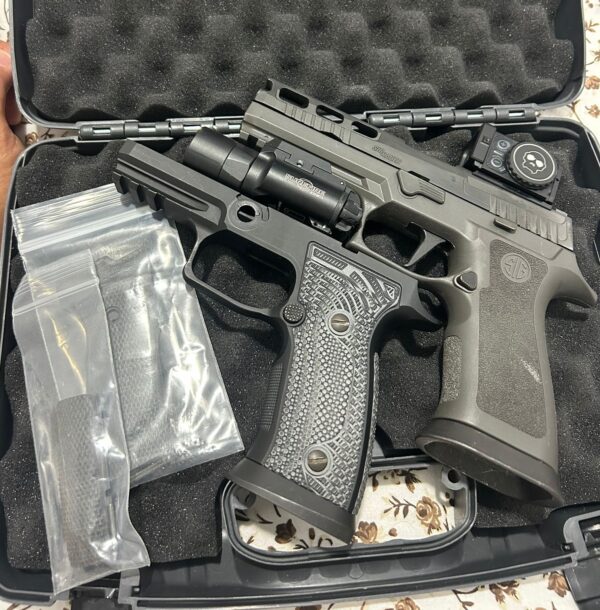 Sig Sauer P320 AXG PRO