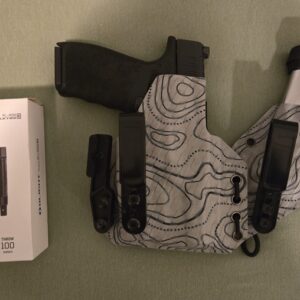 פנס Olight PL Mini Valkyrie 3 ונרתיק אפנדיקס סיידקאר ל Springfield Hellcat Pro תוצרת Bgun boutique