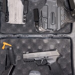 Sig Sauer P365-XMACRO Comp