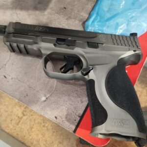 Smith & Wesson M&P9 M2.0 C.O.R.E Optics-Ready קנה מוברג