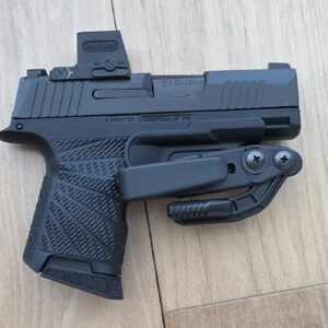 SIG Sauer P365 מאובזר כחדש